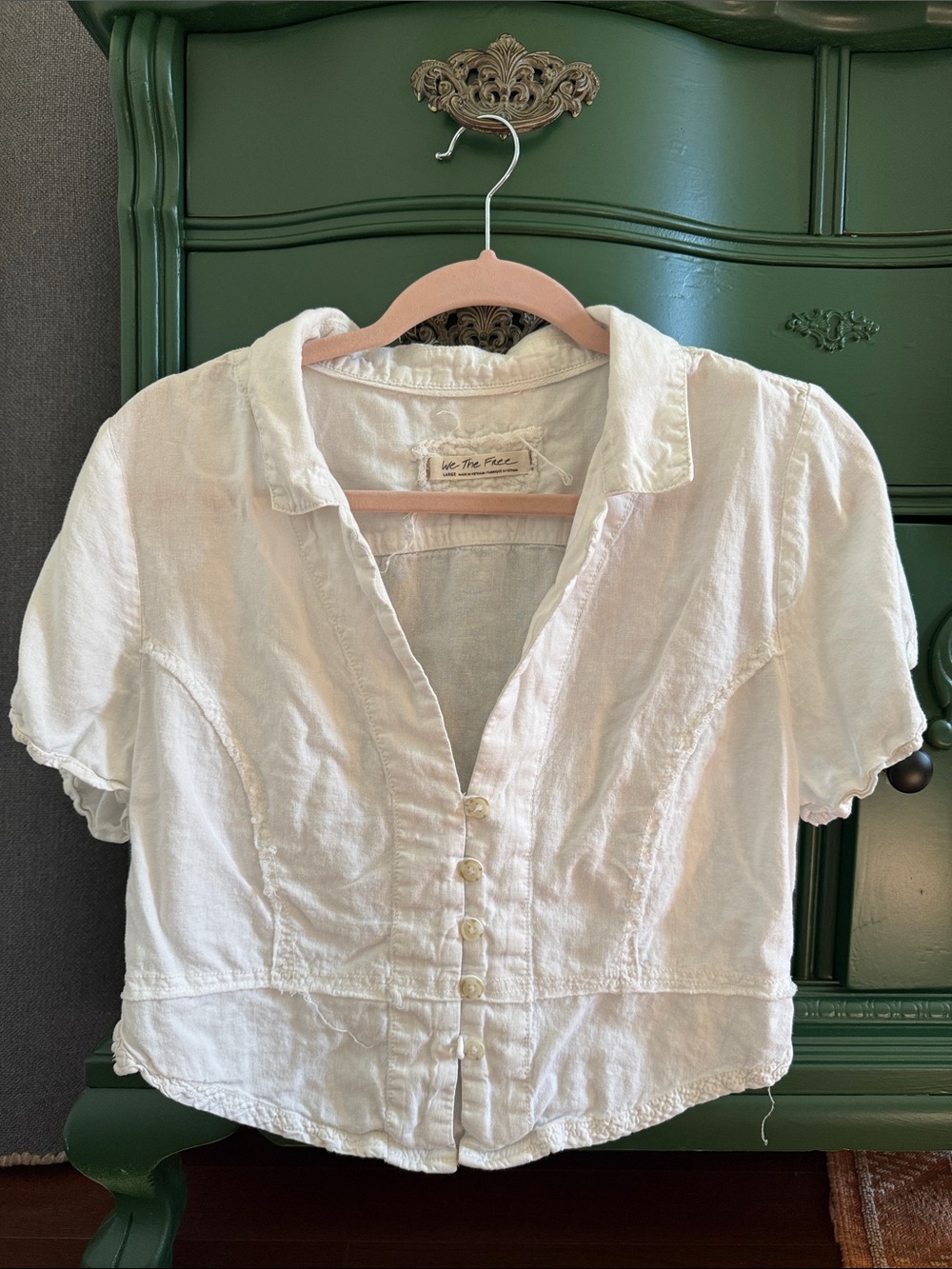 We The Free White Short Sleeve Button-Front Cropped Blouse